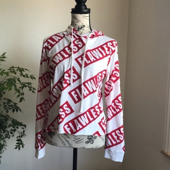 *On Fire Flawless lightweight pullover hood… - Picture 3 of 8